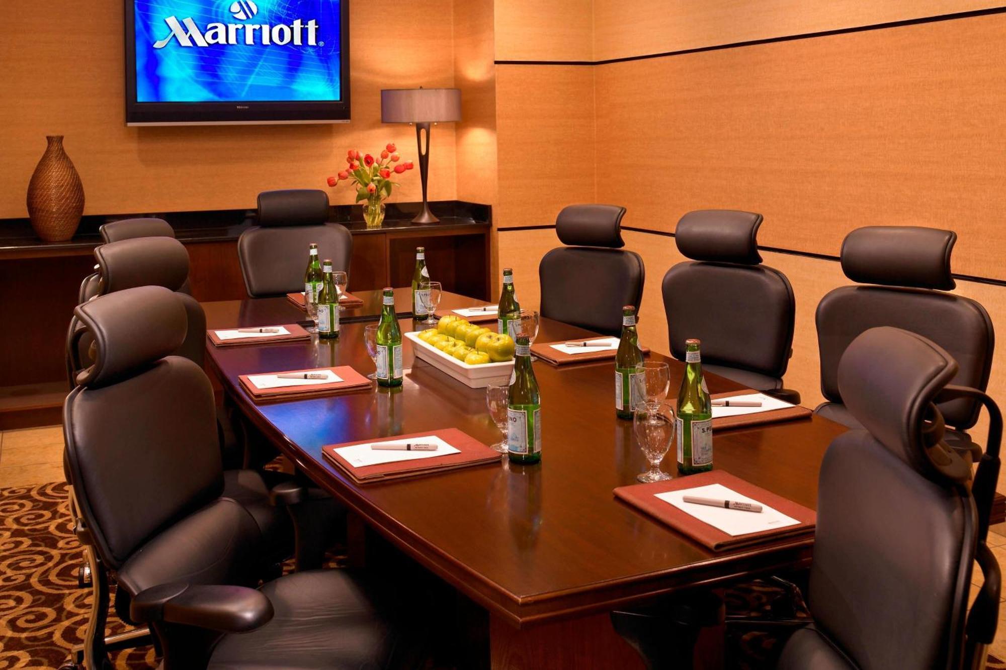 Hotel Detroit Marriott Troy Esterno foto