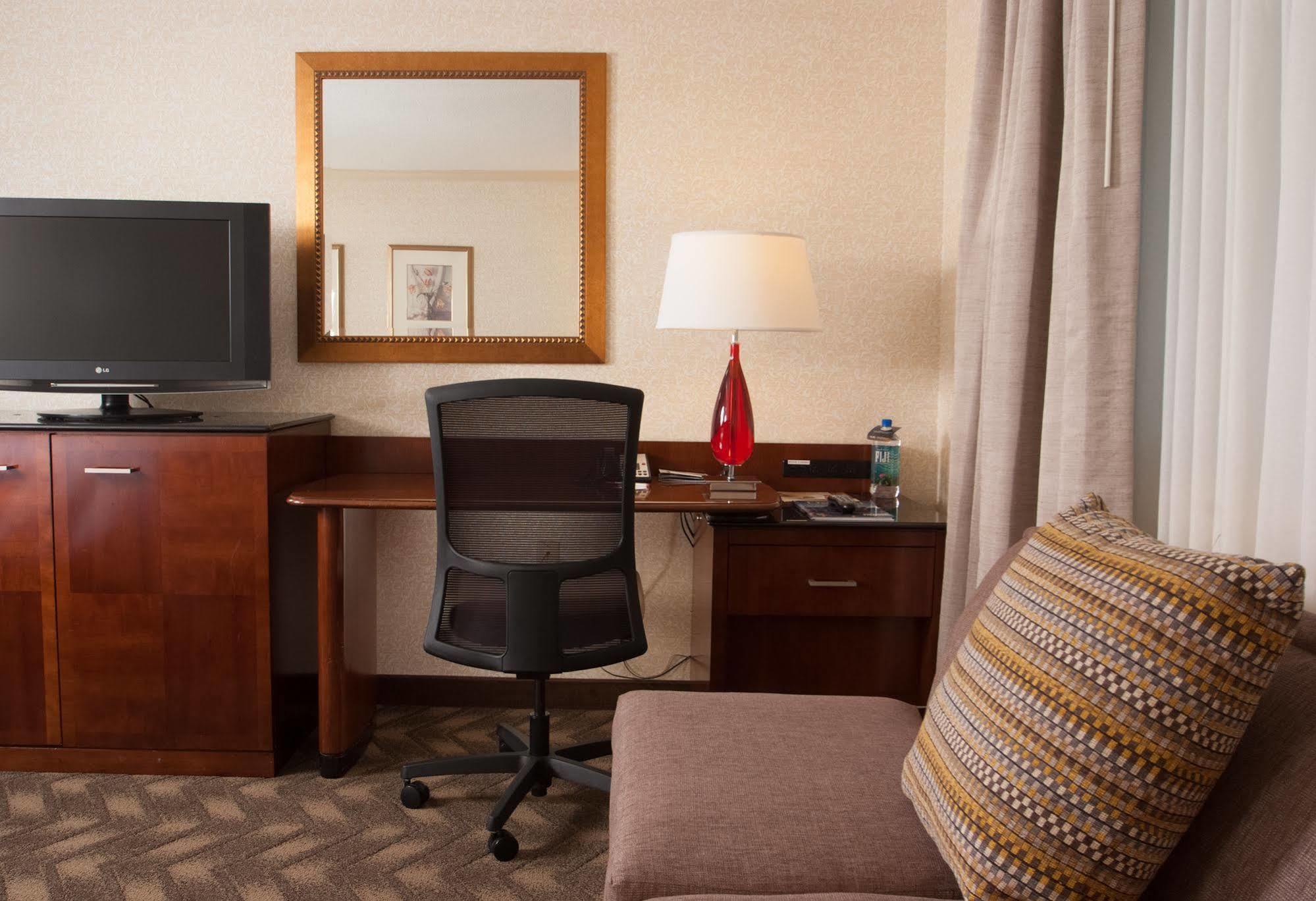 Hotel Detroit Marriott Troy Esterno foto